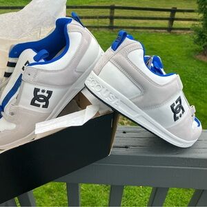 Men’s DC sneakers size 12 white blue skate skateboard street athletic shoes